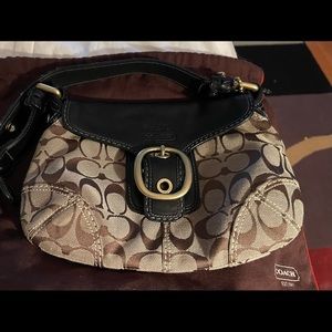 Signature Coach small bag